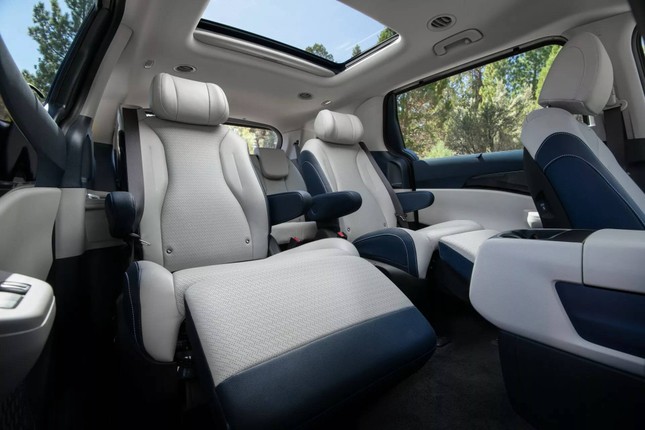 Kia Carnival 2025 có thêm bản hybrid ảnh 10