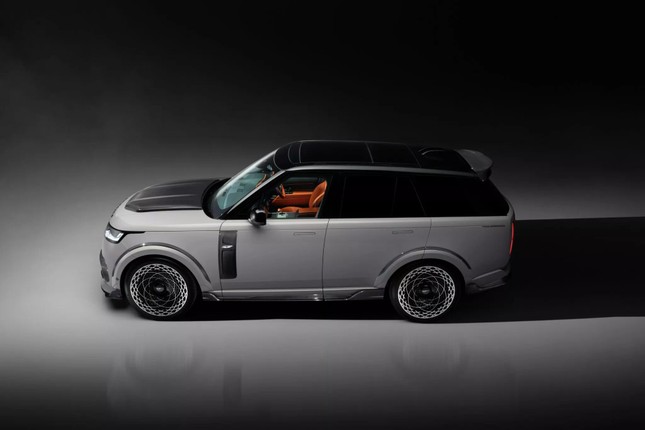 SUV hạng sang Range Rover độ mâm độc đáo ảnh 3