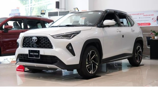 Loạt ô tô giảm giá trong tháng 4 ảnh 1