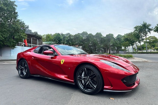 Hai siêu xe Ferrari hàng hiếm được đưa về Việt Nam ảnh 7
