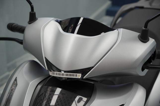Honda SH 350i 2025 nhập Ý đầu tiên về Việt Nam ảnh 2