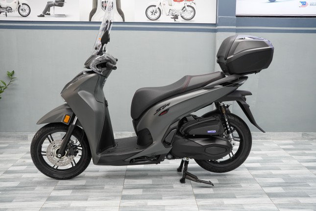 Honda SH 350i 2025 nhập Ý đầu tiên về Việt Nam ảnh 6