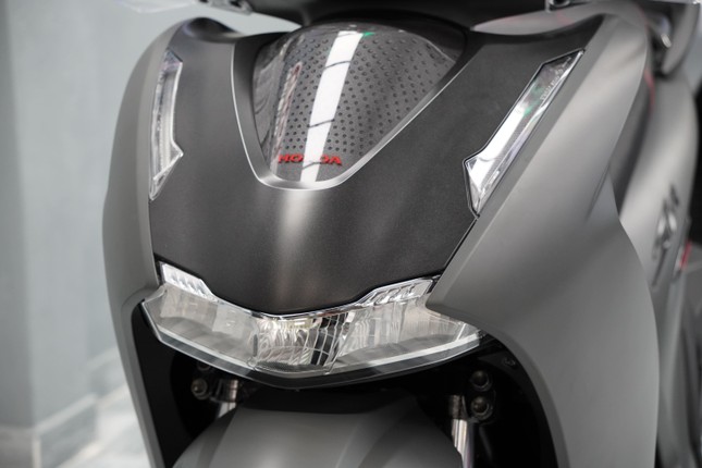 Honda SH 350i 2025 nhập Ý đầu tiên về Việt Nam ảnh 3