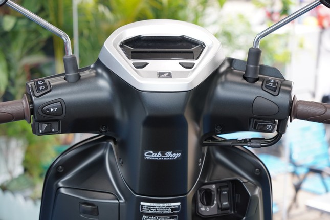 Xe tay ga hàng hiếm của Honda xuất hiện tại Việt Nam ảnh 8