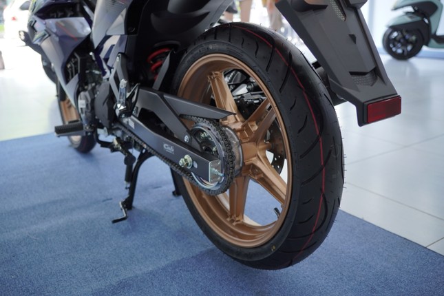 Bản đặc biệt của Yamaha Exciter xuất hiện tại Việt Nam ảnh 10
