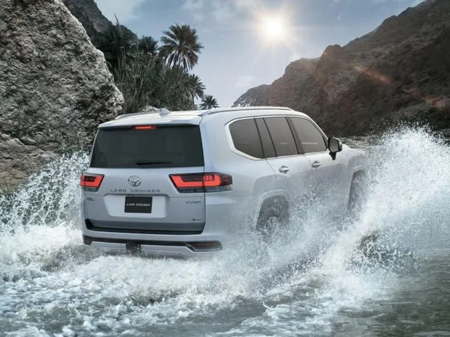 Toyota Land Cruiser phiên bản hybrid trình làng ảnh 3