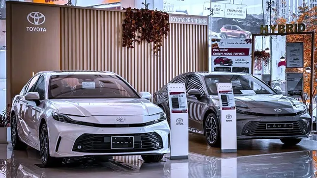 Các mẫu xe phân khúc sedan hạng D bán thế nào ở Việt Nam? ảnh 2