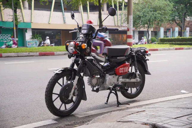 Honda Cross Cub bản giới hạn đầu tiên về Việt Nam ảnh 1