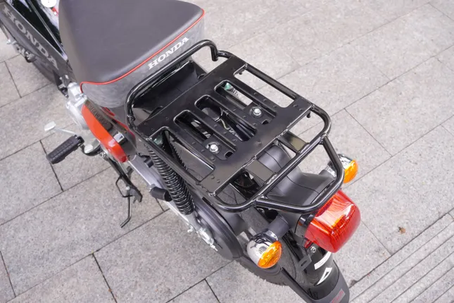 Honda Cross Cub bản giới hạn đầu tiên về Việt Nam ảnh 10