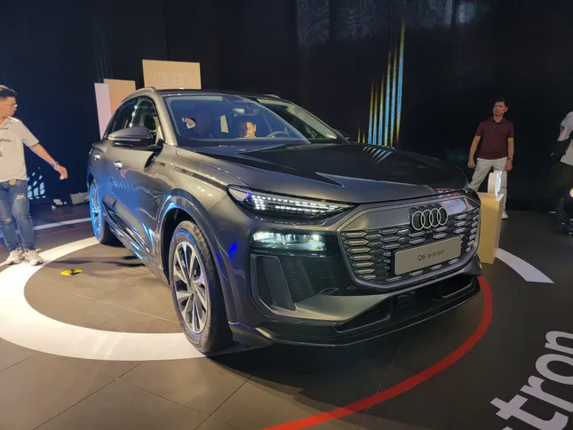 Cận cảnh mẫu xe điện thứ ba của Audi tại Việt Nam ảnh 1