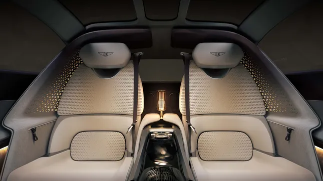 Bentley hé lộ xe điện siêu sang chỉ có 3 chỗ ngồi ảnh 10