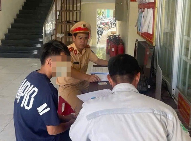Thủ đoạn né tội loạn luân tại &apos;tịnh thất Bồng Lai&apos;; Tin mới vụ 4 tiếp viên hàng không xách ma túy ảnh 6