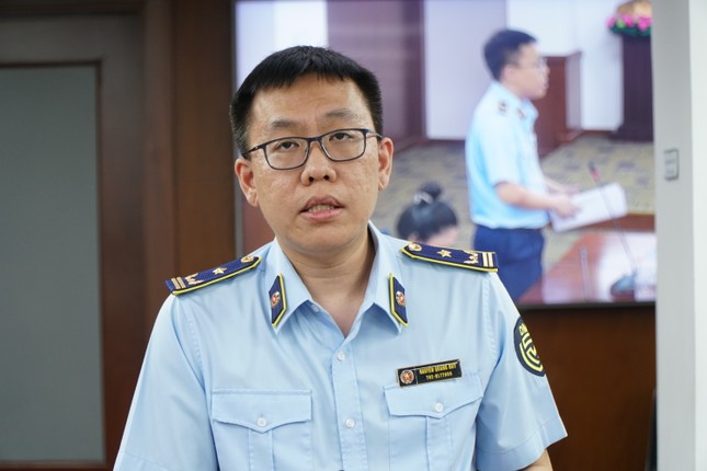 Hơn 50 tấn nội tạng lậu, hàng trăm ngàn sản phẩm vi phạm bị thu giữ ở TPHCM ảnh 1