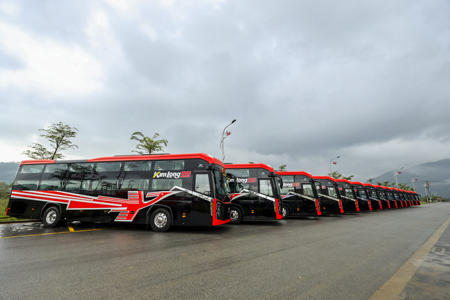 Vân Anh Limousine bổ sung cập nhật 200 xe cộ nệm ở thời thượng, không ngừng mở rộng thị ngôi trường phía Bắc hình ảnh 5