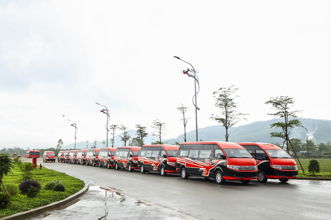 Vân Anh Limousine bổ sung cập nhật 200 xe cộ nệm ở thời thượng, không ngừng mở rộng thị ngôi trường phía Bắc hình ảnh 6