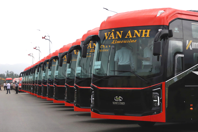 Vân Anh Limousine bổ sung cập nhật 200 xe cộ nệm ở thời thượng, không ngừng mở rộng thị ngôi trường phía Bắc hình ảnh 4