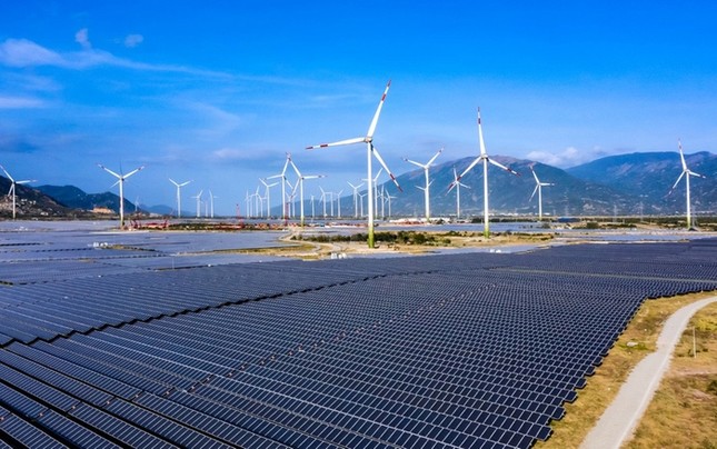 Việt Nam phát triển 2 trung tâm năng lượng tái tạo ảnh 1