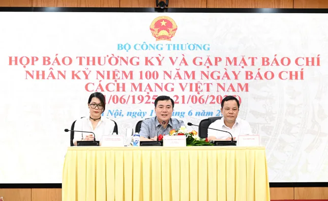 Bộ Công Thương nói lý do 5.500 cửa hàng đột ngột đóng cửa ảnh 1
