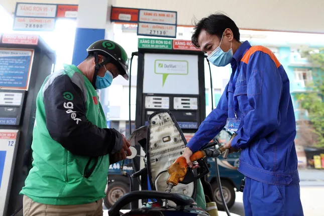 Giá xăng và dầu đồng loạt tăng từ 15h hôm nay, dầu diesel tăng mạnh nhất ảnh 1