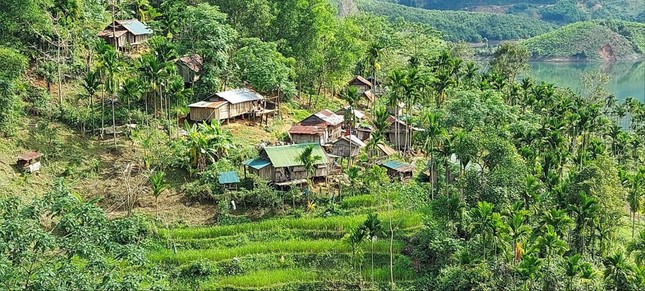 Phòng Chống lãng phí - Nóng trên lạnh dưới: Dự án 'khủng', lãng phí lớn ảnh 2