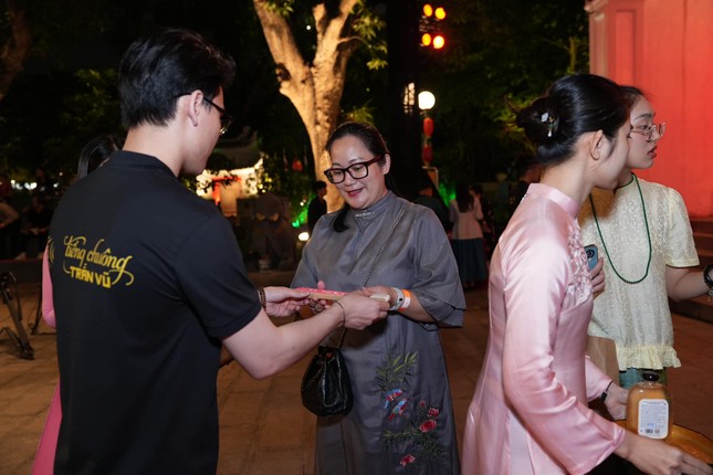 Nhiều tua đêm, ít chất ảnh 3