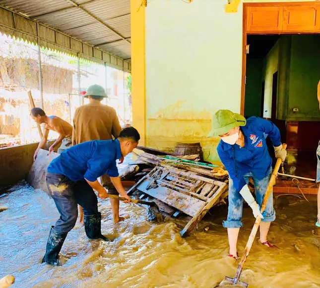 Lan toả giá trị sống đẹp từ những trang báo ảnh 1
