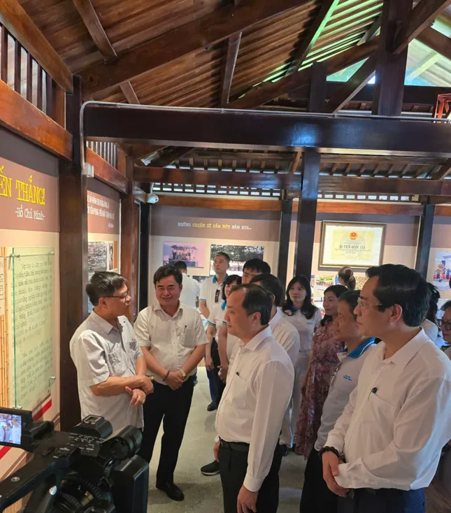 Đọc lại thư Bác gửi lớp học viết báo Huỳnh Thúc Kháng ảnh 3