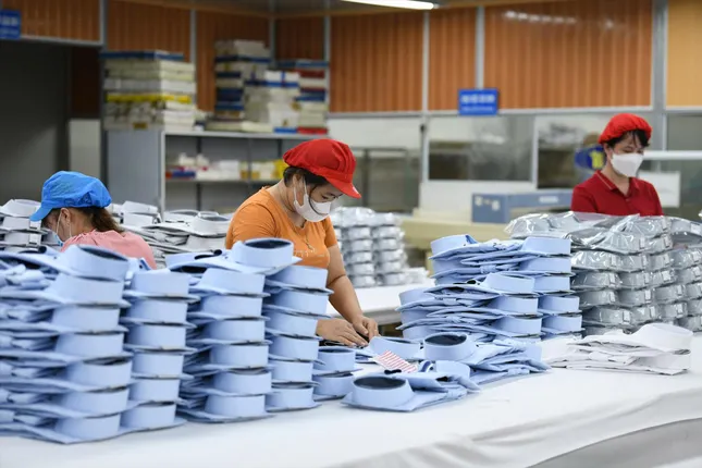 Doanh nghiệp dệt may thận trọng trước hạn áp thuế đối ứng ảnh 2