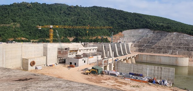 Nét đột phá trên công trình thủy lợi lớn nhất xứ Nghệ ảnh 1