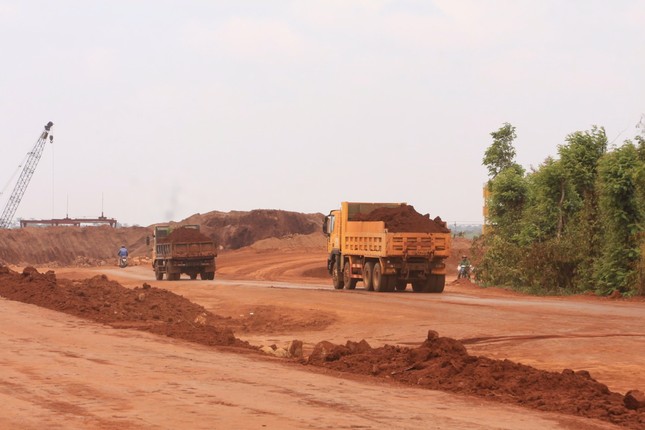 Nguy cơ ‘lụt’ tiến độ Dự án thành phần 3 cao tốc Khánh Hoà - Buôn Ma Thuột ảnh 1