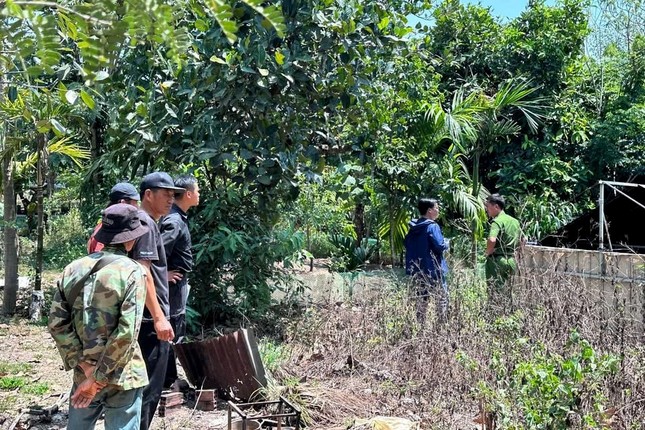 Đến trại nuôi vịt, tá hỏa phát hiện 2 người tử vong ảnh 1