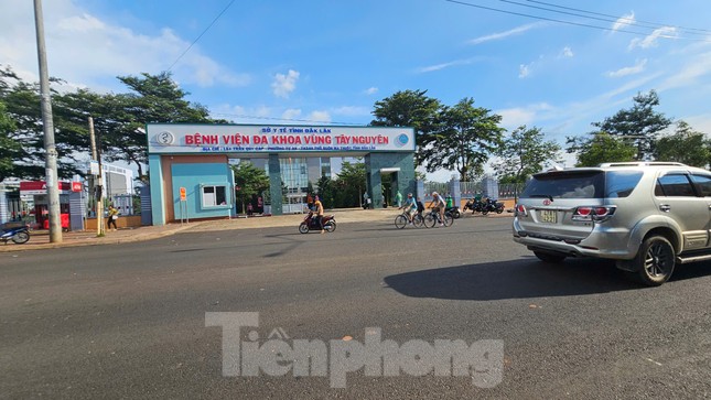 Bệnh viện Đa khoa Vùng Tây Nguyên lên tiếng về vụ ‘chạy’ chứng chỉ hành nghề y ảnh 1
