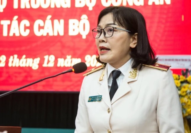 Bộ trưởng Công an ký quyết định nghỉ hưu với Thiếu tướng Nguyễn Thị Xuân ảnh 1