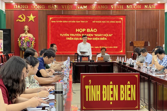 Điện Biên quyết tâm phổ cập AI với tinh thần của Chiến dịch Điện Biên Phủ ảnh 1