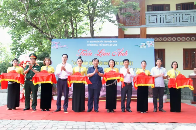 Trưng bày 33 số báo viết tay, in trong rừng, phát tận chiến hào trong Chiến dịch Điện Biên Phủ ảnh 4