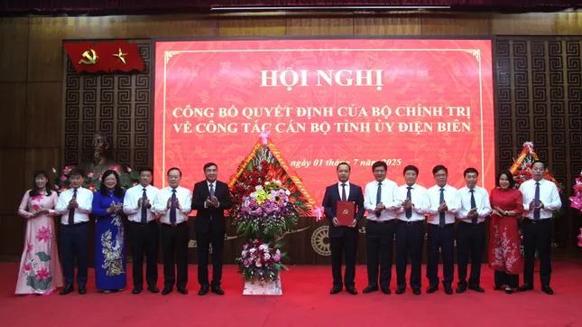Điều động Bí thư Tỉnh ủy Vĩnh Long làm Phó Bí thư Tỉnh uỷ Điện Biên ảnh 2
