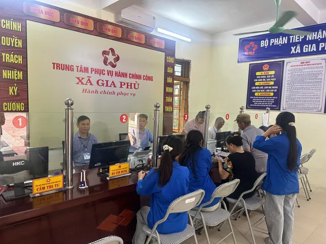 75 đội hình thanh niên Sơn La hỗ trợ chính quyền cấp xã sau sáp nhập ảnh 1