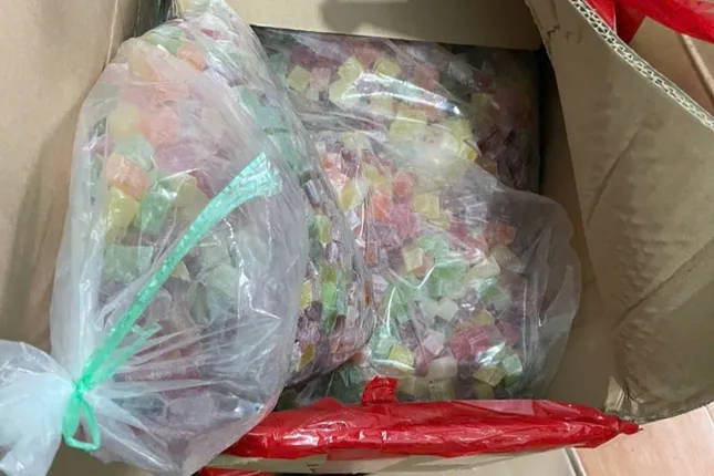 Phát hiện hơn 1,6 tấn bánh kẹo không rõ nguồn gốc tại Lâm Đồng ảnh 3
