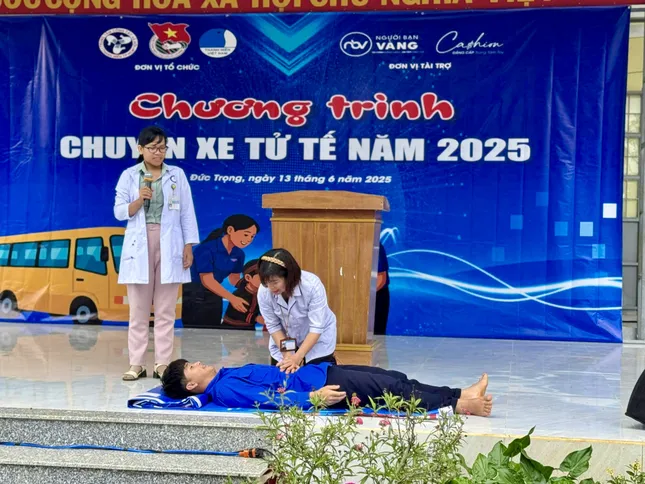Chuyến xe tử tế lăn bánh đến vùng sâu Lâm Đồng ảnh 1