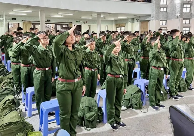 &apos;Chiến sĩ nhí&apos; Lâm Đồng tham gia học kỳ trong quân đội tại Trung đoàn Bộ binh 994 ảnh 3