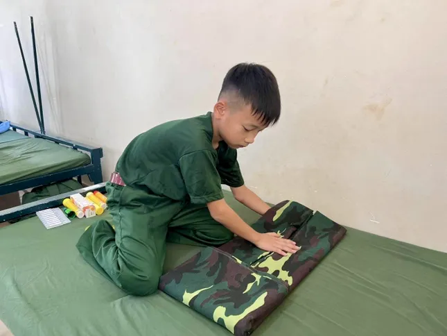 &apos;Chiến sĩ nhí&apos; Lâm Đồng tham gia học kỳ trong quân đội tại Trung đoàn Bộ binh 994 ảnh 10