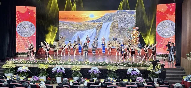 Công bố nhân sự lãnh đạo các tỉnh, thành mới sau sáp nhập ảnh 2