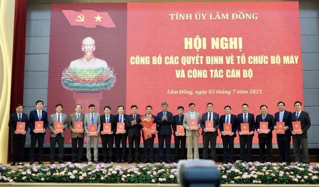 Lâm Đồng điều động, bổ nhiệm nhiều lãnh đạo sở, ngành ảnh 2