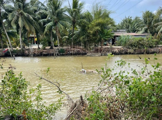 Nhảy sông chạy trốn, thanh niên 19 tuổi tử vong ảnh 1