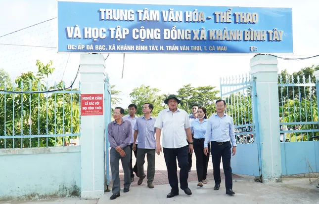 Cà Mau gấp rút sửa trụ sở, nơi ở cho cán bộ sáp nhập xã ảnh 1
