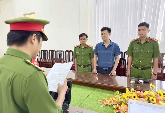 Thêm giám đốc doanh nghiệp và nhân viên Sở Y tế Bạc Liêu bị bắt ảnh 2