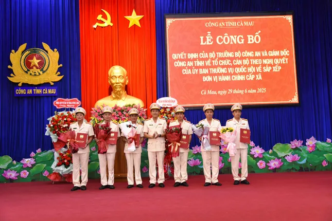 Công an tỉnh Cà Mau mới có 6 phó giám đốc ảnh 2