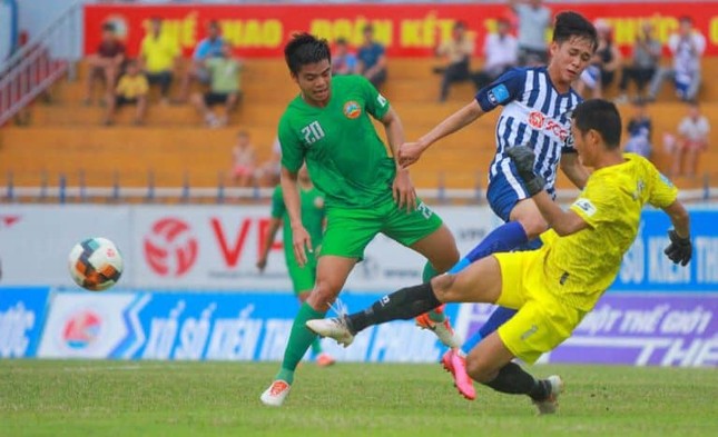 Nguyễn Đình Triệu từng bỏ dở bóng đá, nằm mơ cũng không dám nghĩ đến vô địch ASEAN Cup 2024 ảnh 2