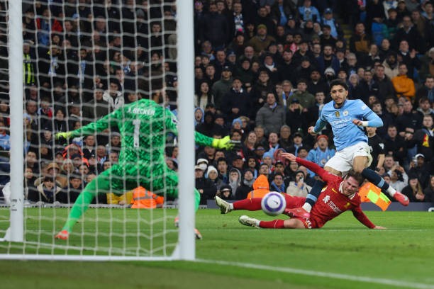 Liverpool thắng toàn diện Man City, bỏ xa Arsenal 11 điểm ảnh 5