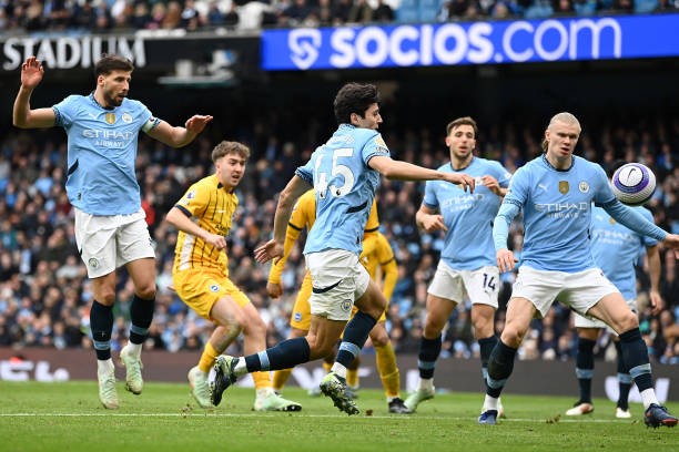 Brighton buộc Man City chia điểm trên sân nhà ảnh 2